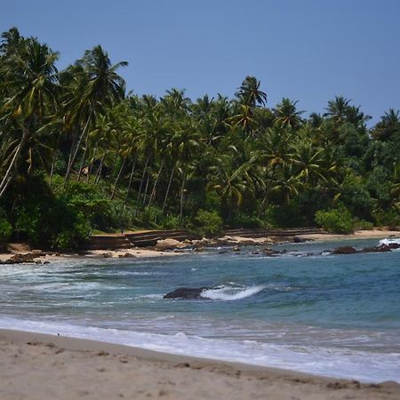 Ashford Beach Matara Ngoại thất bức ảnh